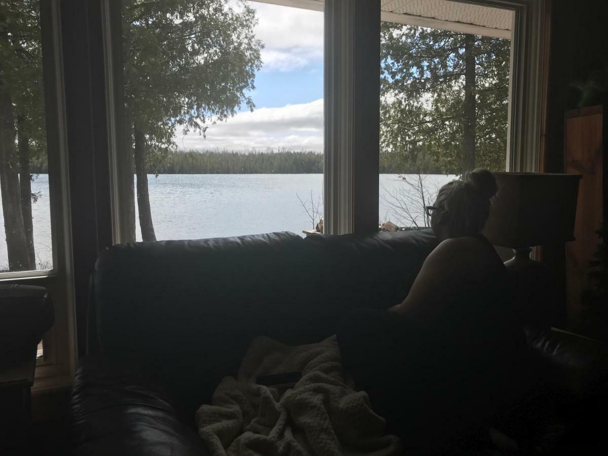 Lakefront Hope LodgeMiller Lake エクステリア 写真